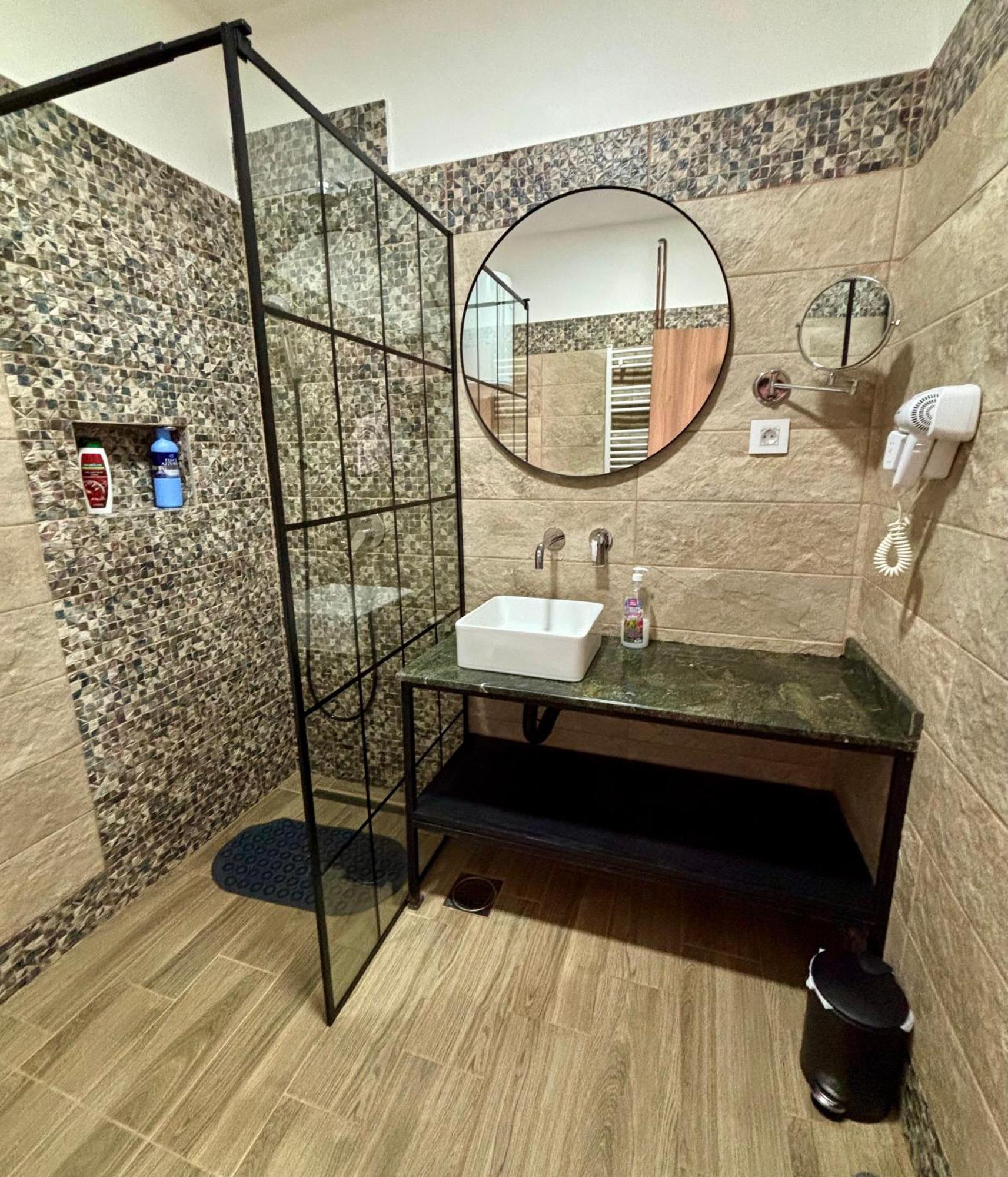 Apartment Milos Belgrád Kültér fotó